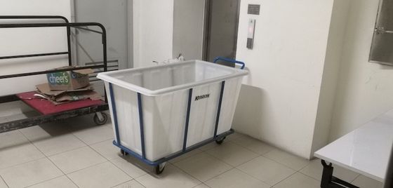 カスタム Roto Mold Maker プラスチック製のリネン トロッリー ローテーション・モールディング・モールド・プロセス