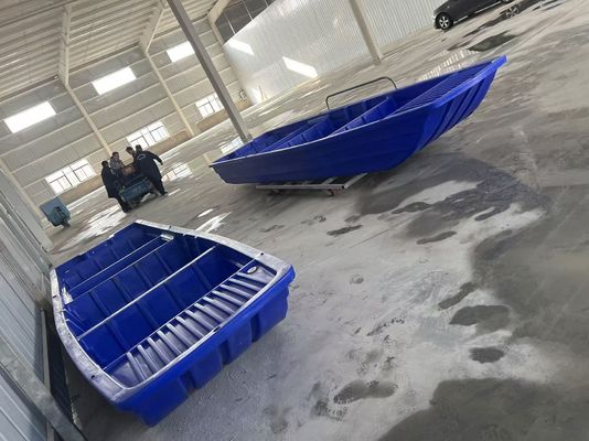 ボート・モールド カヤック ローテーション・モールディング プラスチック製造用のカスタマイズ可能な耐久性のあるロートモールディング・モールディング